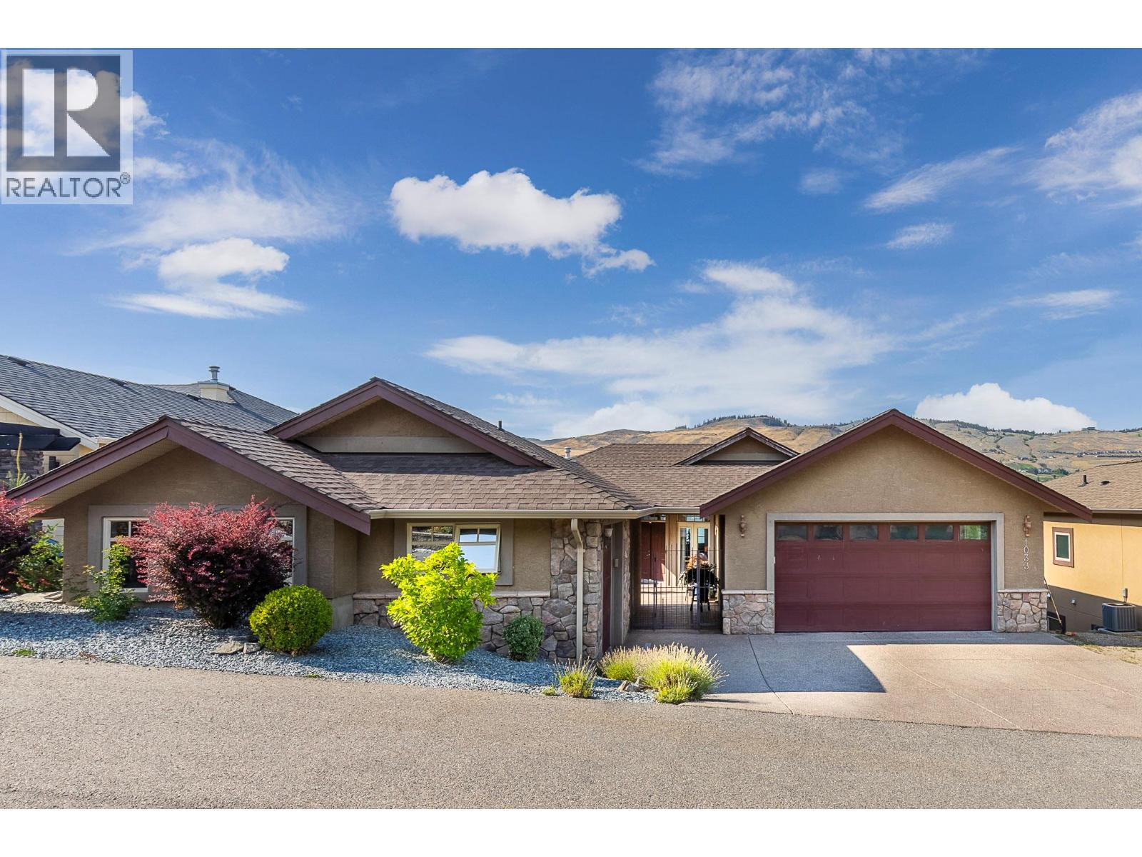 1033 Longacre Place, Vernon, British Columbia  V1H 1H7 - Photo 2 - 10374269