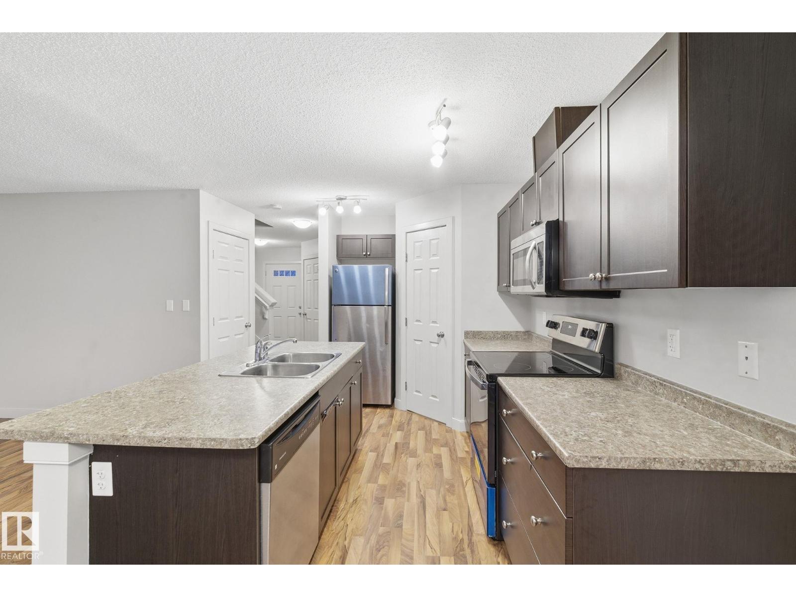 17365 8a Av Sw, Edmonton, Alberta  T6W 0M8 - Photo 8 - E4466506