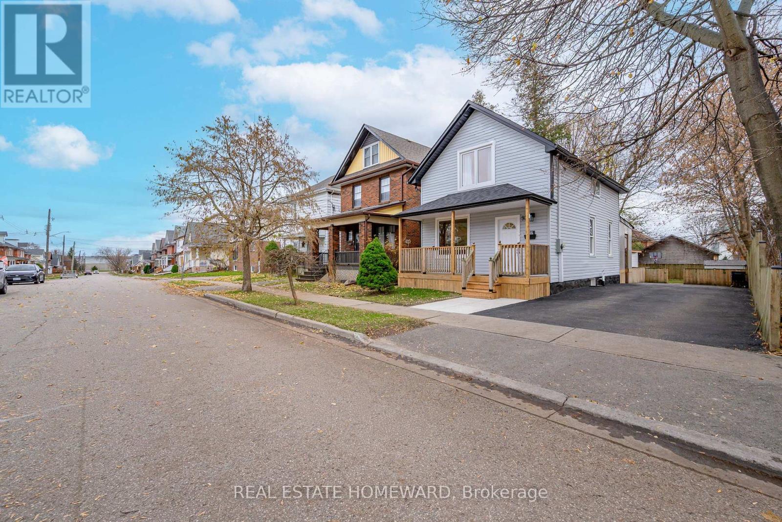 93 Agnes Street, Oshawa, Ontario  L1G 1V3 - Photo 4 - E12745156