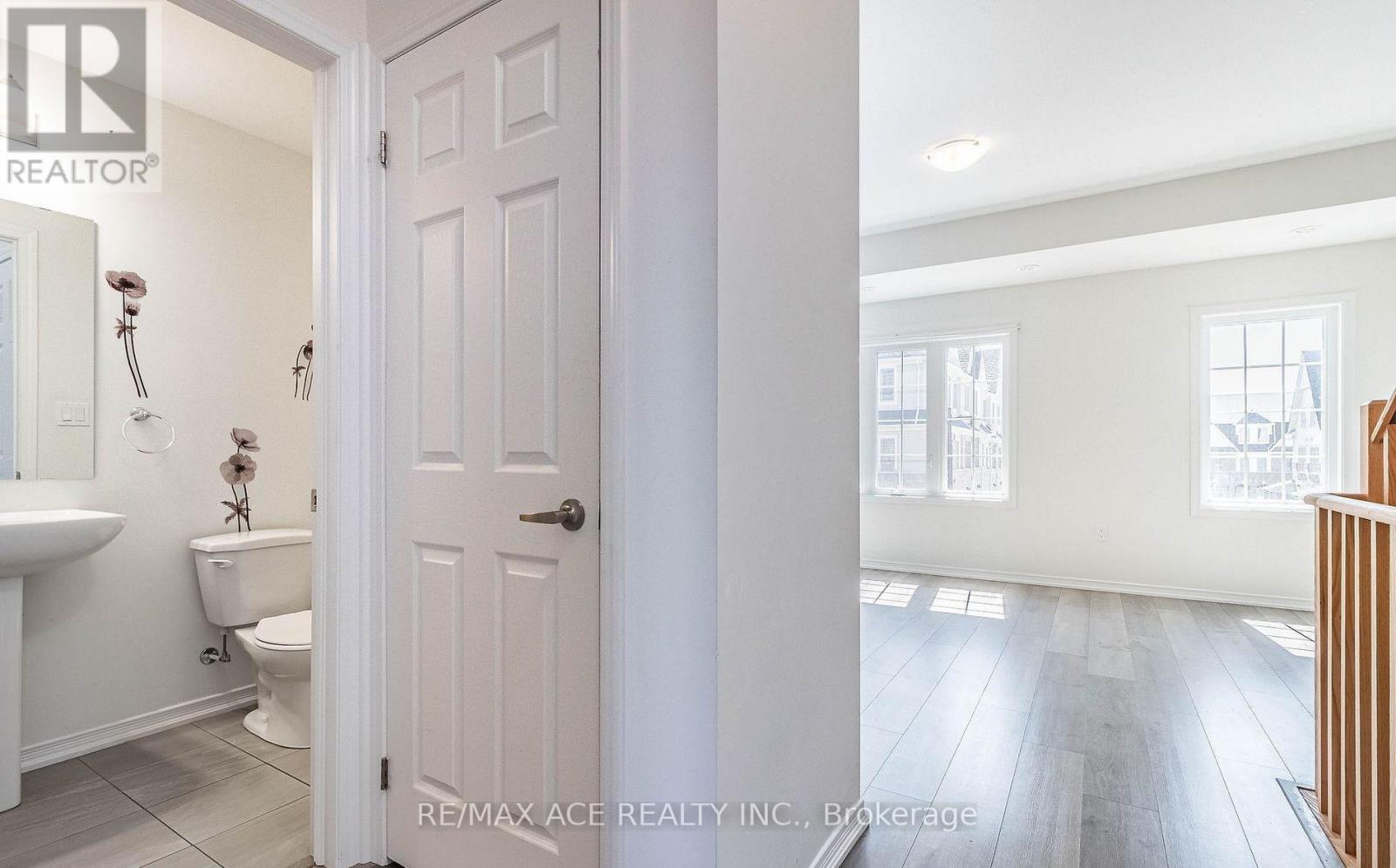 109 - 2560 Barbarolli Path, Oshawa, Ontario  L1L 0P9 - Photo 11 - E12745158