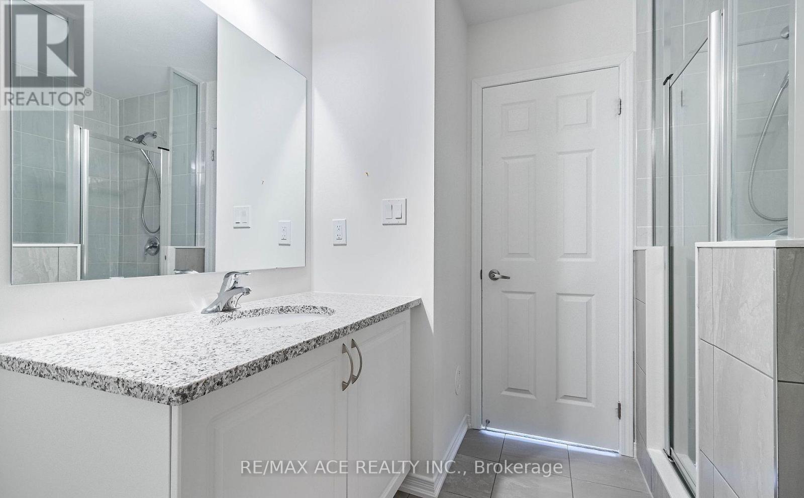 109 - 2560 Barbarolli Path, Oshawa, Ontario  L1L 0P9 - Photo 24 - E12745158