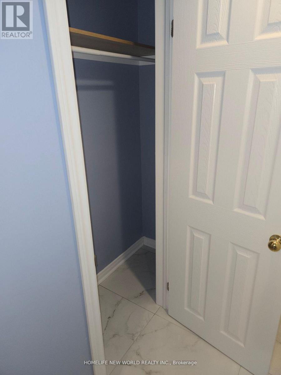 2134 Erin Gate Boulevard, Pickering, Ontario  L1X 2V3 - Photo 2 - E12745176