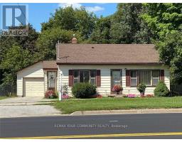 973 DAVIS DRIVE, Newmarket, Ontario