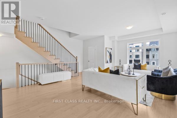 16 Jessica Antonella Street, Markham, Ontario  L6C 3M6 - Photo 10 - N12745152