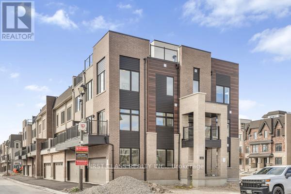 16 Jessica Antonella Street, Markham, Ontario  L6C 3M6 - Photo 2 - N12745152