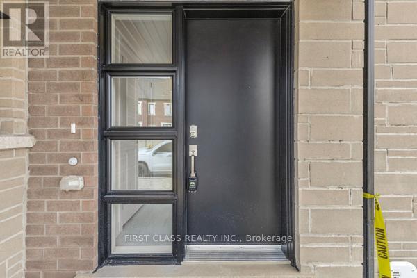 16 Jessica Antonella Street, Markham, Ontario  L6C 3M6 - Photo 8 - N12745152