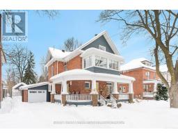 404 MANLY STREET, Midland, Ontario