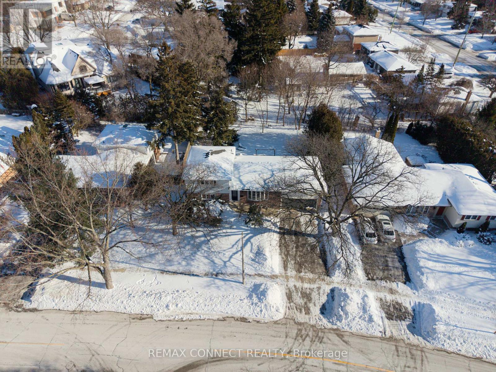 317 Sunset Drive, Oakville, Ontario  L6L 3M7 - Photo 39 - W12745102