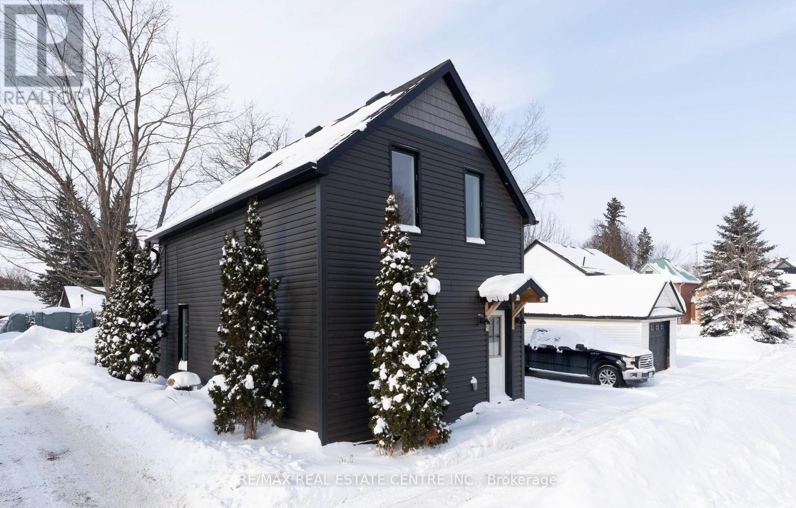 125 James Street S, Shelburne, Ontario  L9V 2Y7 - Photo 2 - X12745178