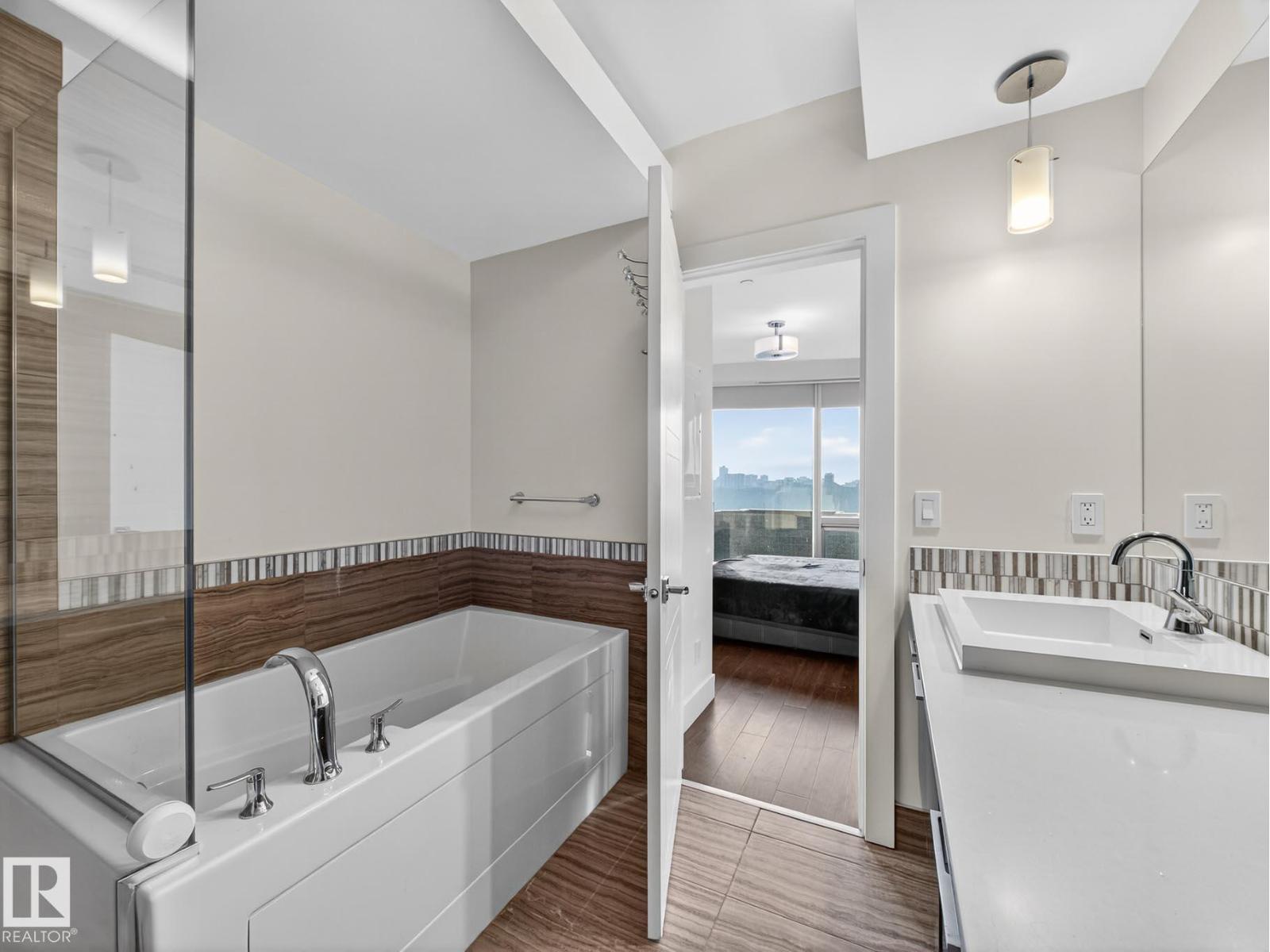 #902 11969 Jasper Av Nw, Edmonton, Alberta T5K 0P1 - Photo 20 - E4471741