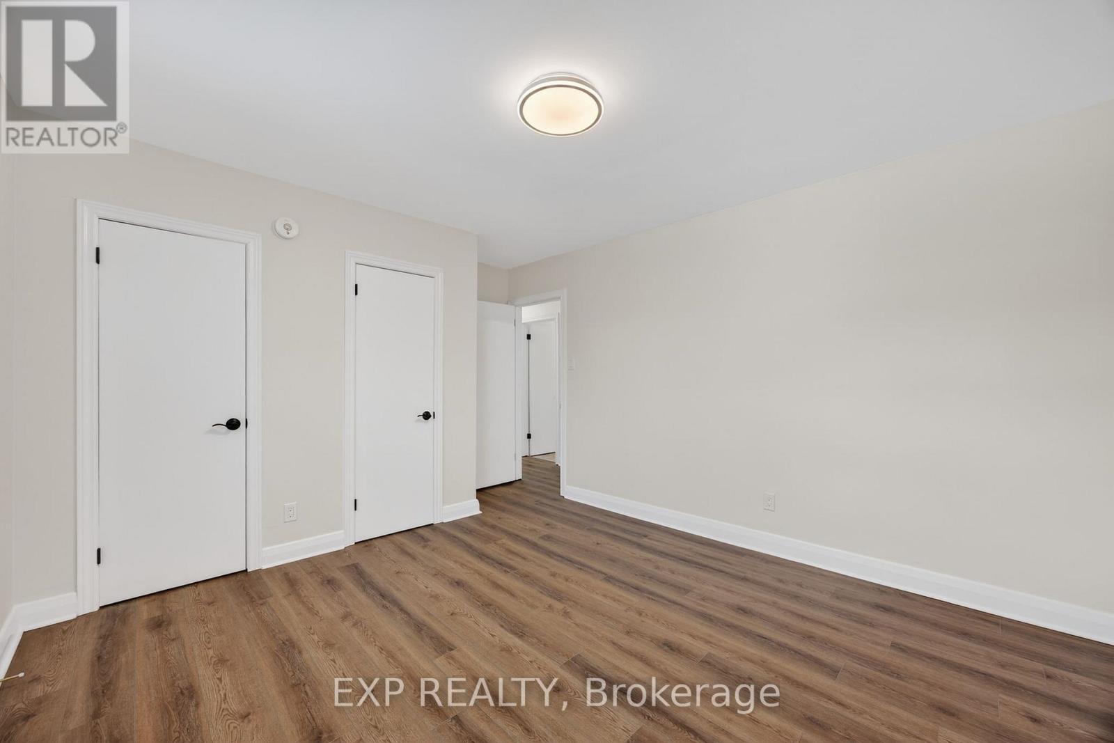 2420 Ridge Road W, Oro-Medonte, Ontario  L0L 2L0 - Photo 19 - S12604064