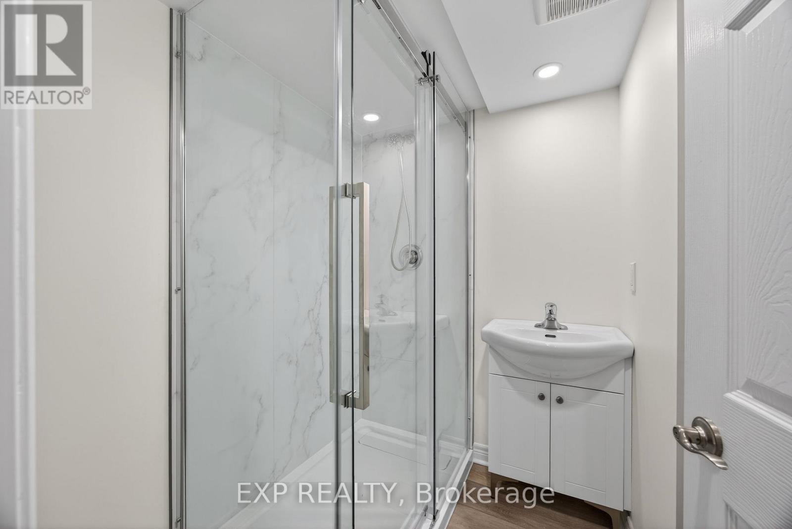 2420 Ridge Road W, Oro-Medonte, Ontario  L0L 2L0 - Photo 35 - S12604064