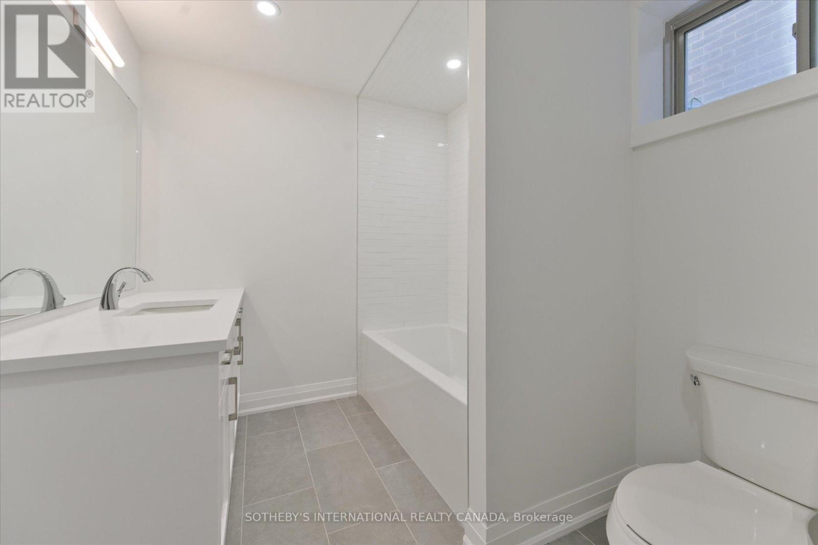 518 Markay Common, Burlington, Ontario  L7S 0A6 - Photo 29 - W12441132