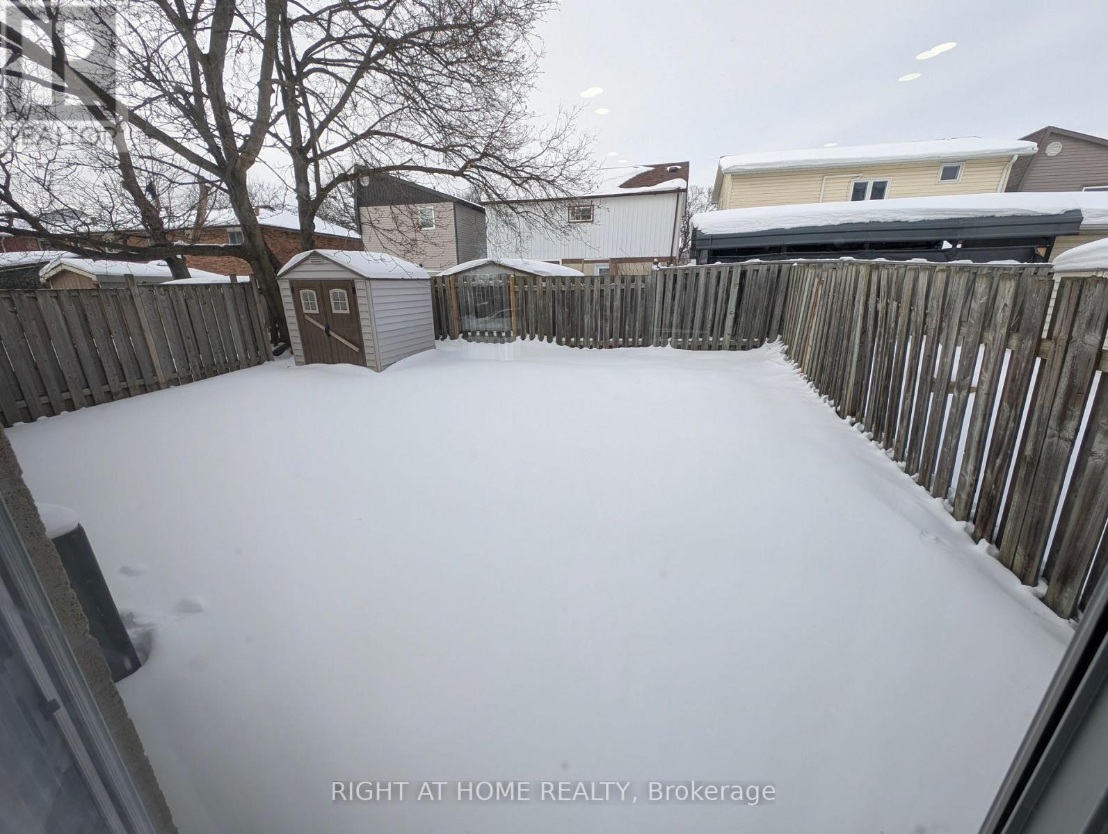 12 Hoskins Square, Brampton, Ontario  L6S 2N6 - Photo 29 - W12700862