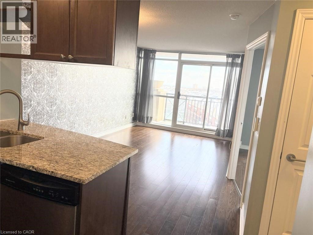 2379 Central Park Drive Unit# 707, Oakville, Ontario  L6H 0E3 - Photo 2 - 40800424