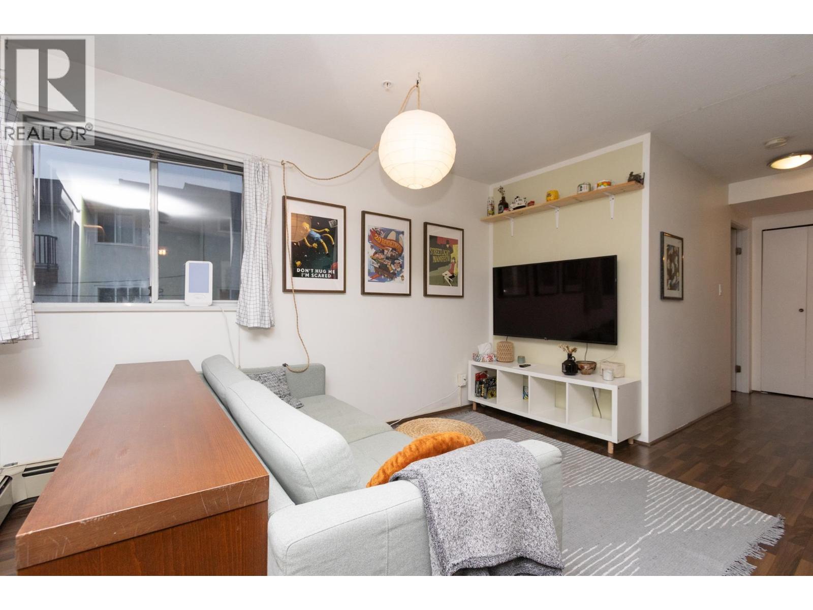 205 33 N Templeton Drive, Vancouver, British Columbia  V5L 3C9 - Photo 4 - R3077985