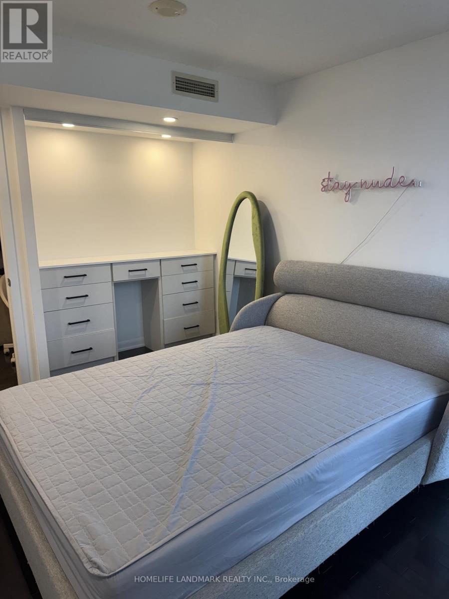 2107 - 5791 Yonge Street, Toronto, Ontario  M2M 0A8 - Photo 4 - C12745216