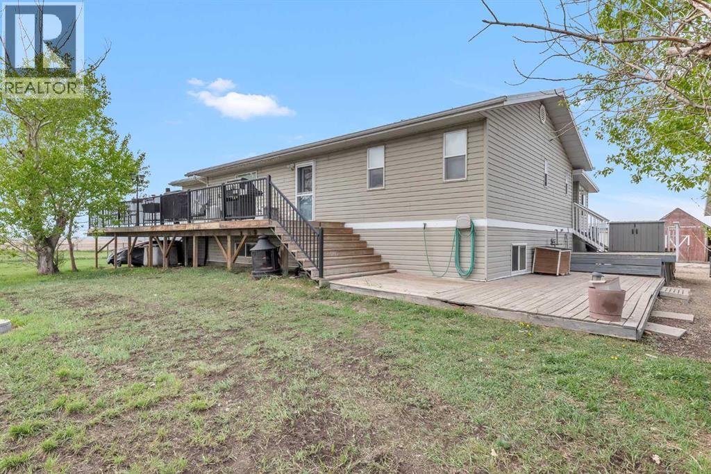 270046 Township Road 284, Rural Rocky View County, Alberta  T0M 0G0 - Photo 5 - A2280316