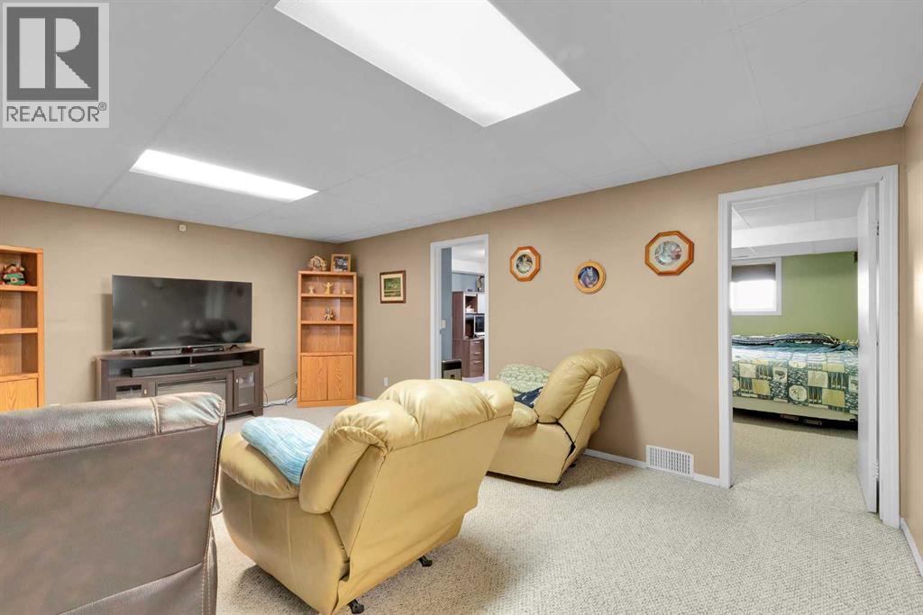 270046 Township Road 284, Rural Rocky View County, Alberta  T0M 0G0 - Photo 26 - A2280316