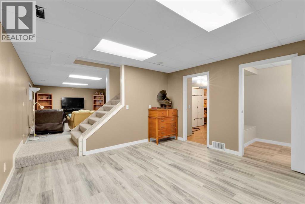 270046 Township Road 284, Rural Rocky View County, Alberta  T0M 0G0 - Photo 28 - A2280316