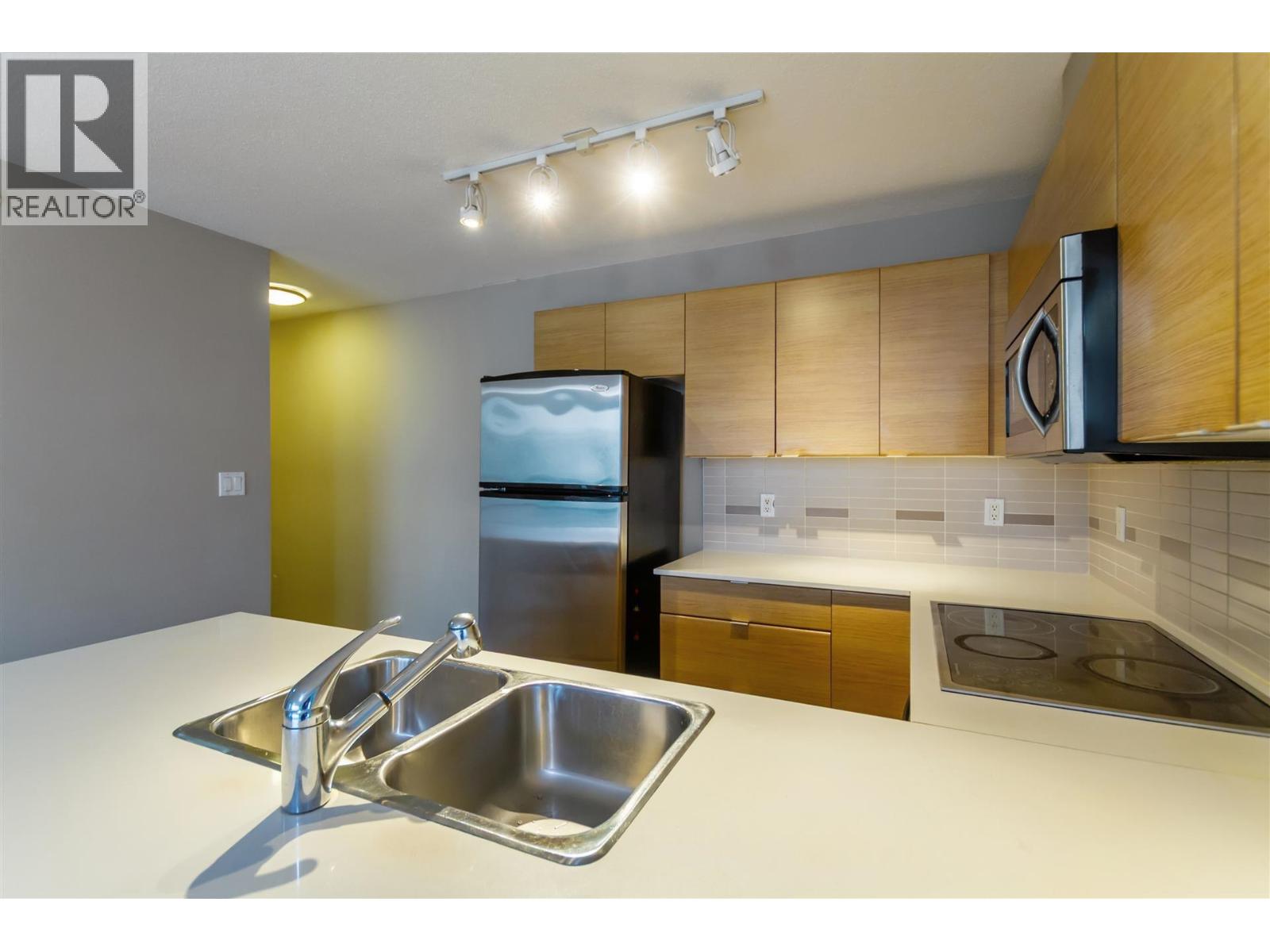 1704 4118 Dawson Street, Burnaby, British Columbia  V5C 0A3 - Photo 10 - R3075842