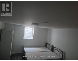 1761 MCGILL COURT, Oshawa, Ontario