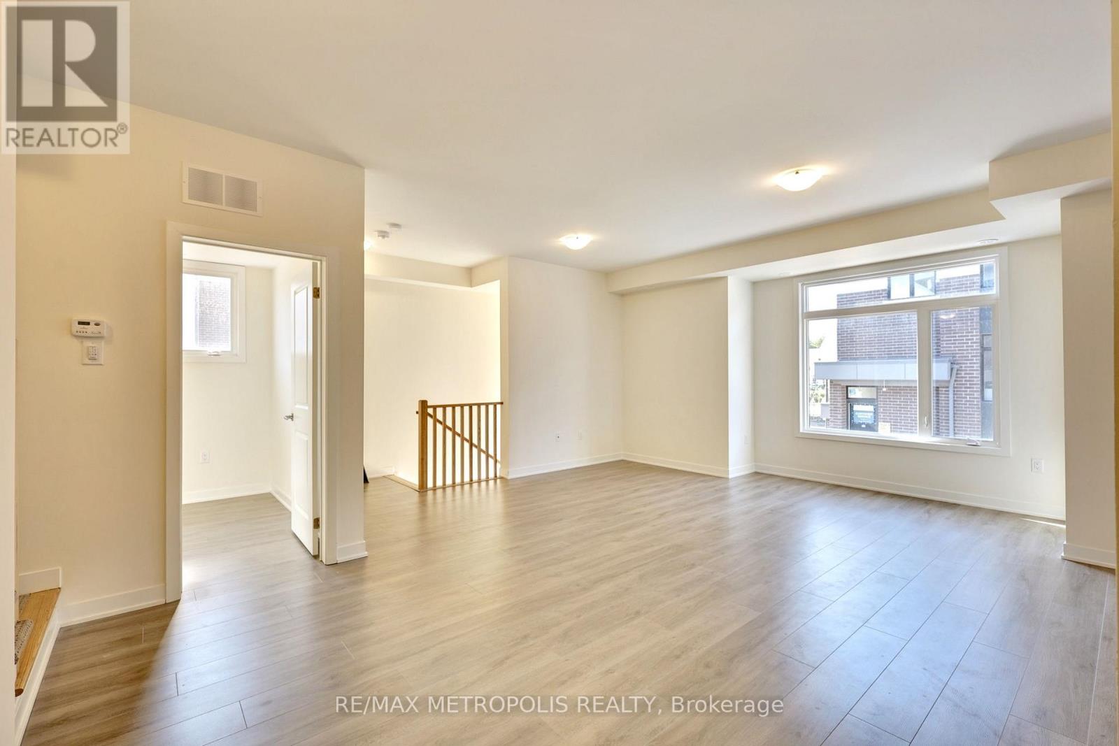 1012 - 1695 Dersan Street, Pickering, Ontario  L1X 0S9 - Photo 11 - E12745192