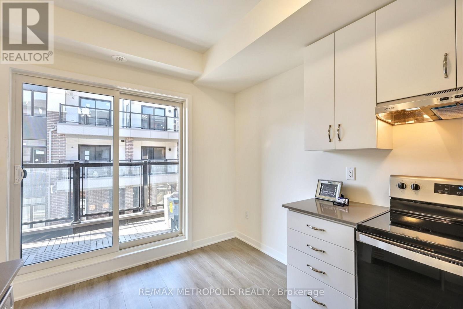 1012 - 1695 Dersan Street, Pickering, Ontario  L1X 0S9 - Photo 14 - E12745192