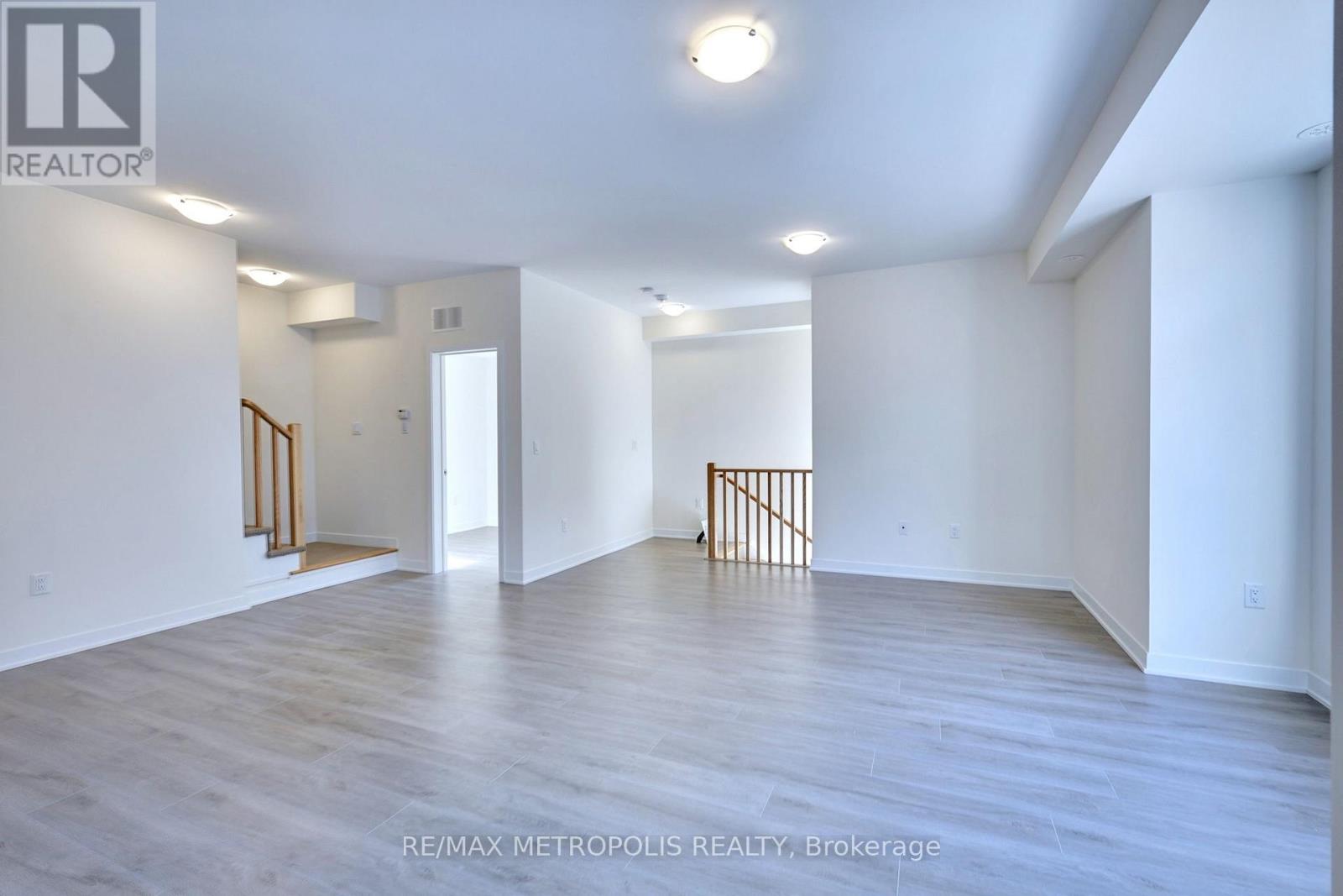 1012 - 1695 Dersan Street, Pickering, Ontario  L1X 0S9 - Photo 5 - E12745192