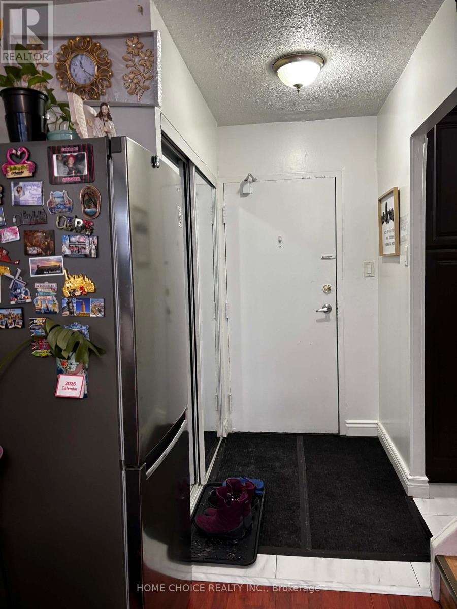 1023 - 100 Mornelle Court, Toronto, Ontario  M1E 4X2 - Photo 10 - E12745210