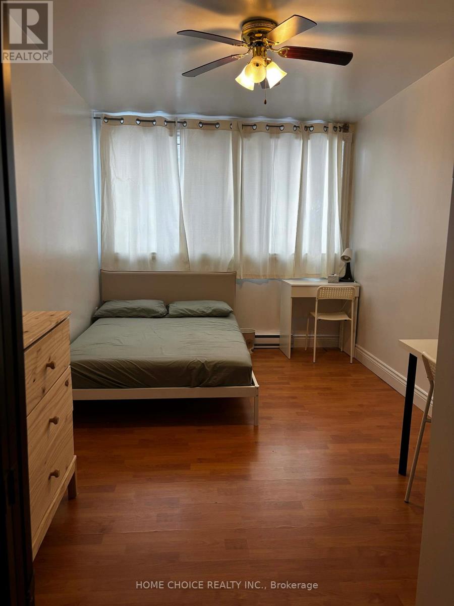 1023 - 100 Mornelle Court, Toronto, Ontario  M1E 4X2 - Photo 4 - E12745210