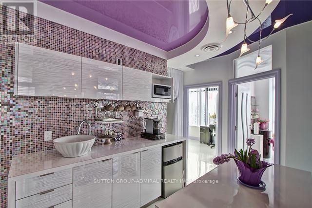 208 - 10376 Yonge Street, Richmond Hill, Ontario  L4C 3B8 - Photo 10 - N12745206