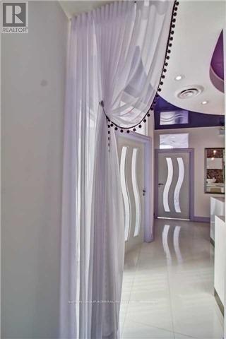 208 - 10376 Yonge Street, Richmond Hill, Ontario  L4C 3B8 - Photo 13 - N12745206