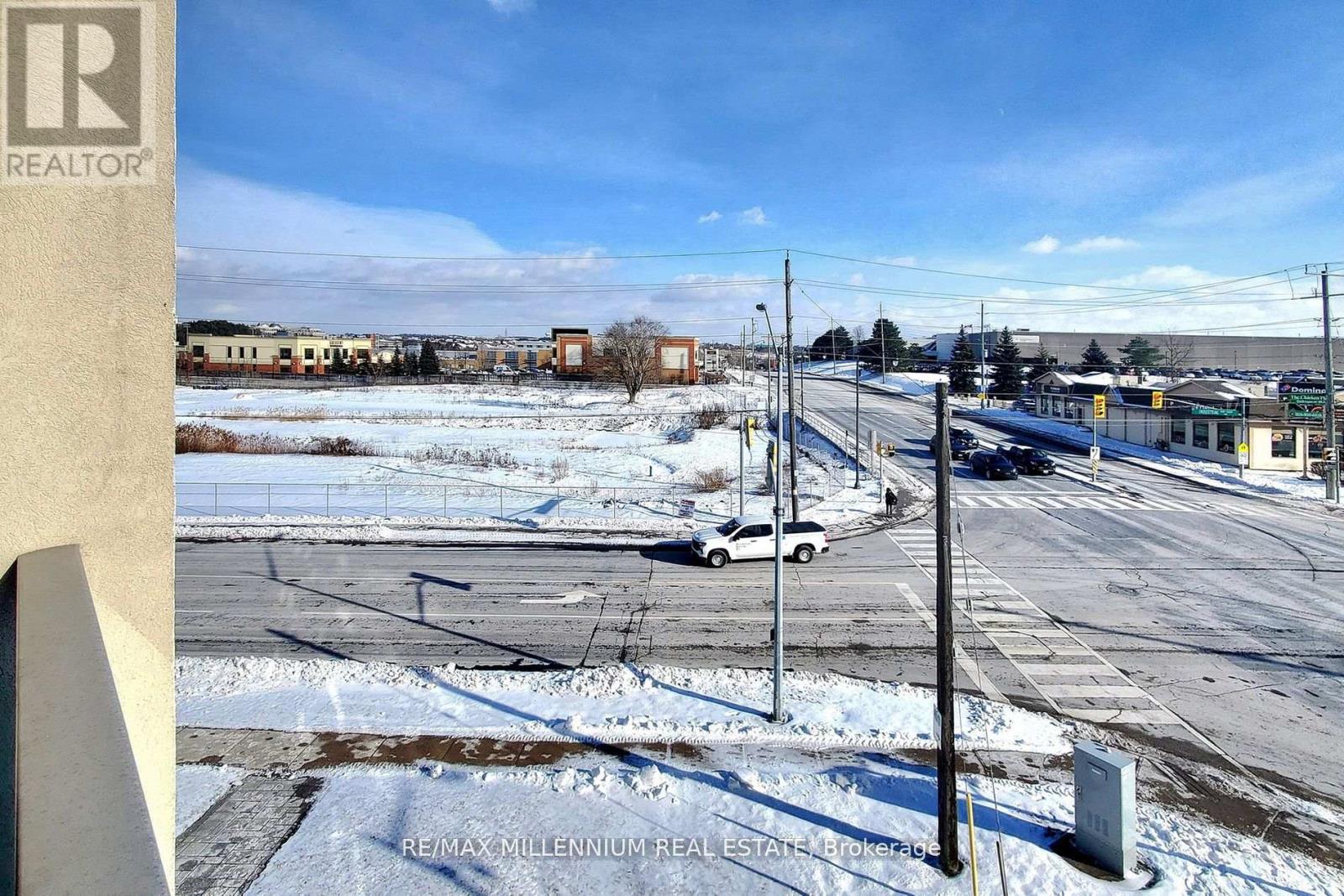 315 - 160 Wellington Street E, Aurora, Ontario  L4G 1J3 - Photo 29 - N12745226