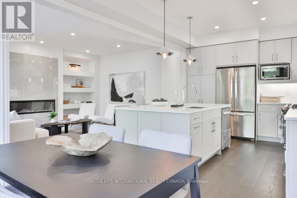 520 Markay Common, Burlington, Ontario  L7S 0A6 - Photo 19 - W12441142