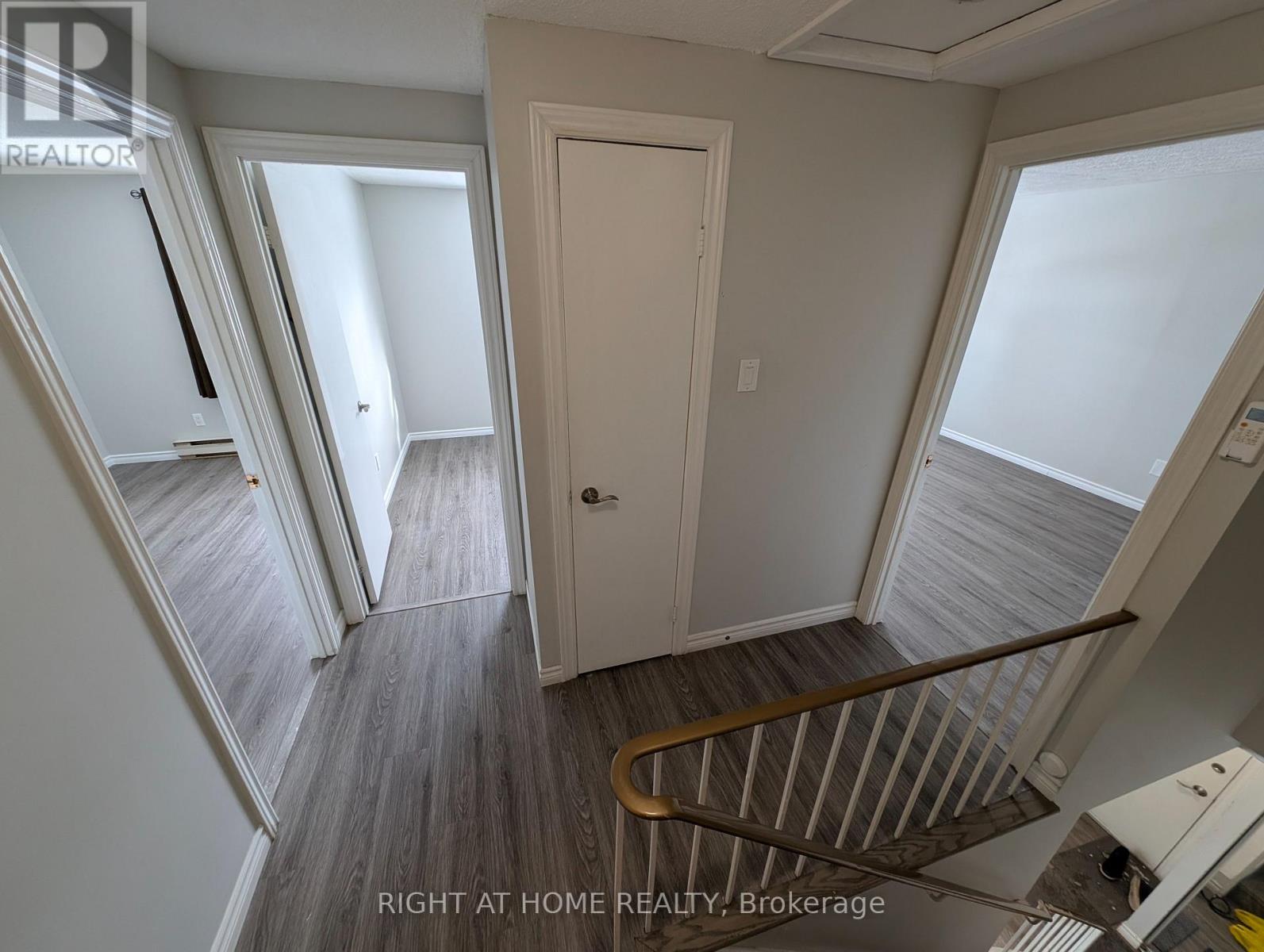 12 Hoskins Square, Brampton, Ontario  L6S 2N6 - Photo 15 - W12700862