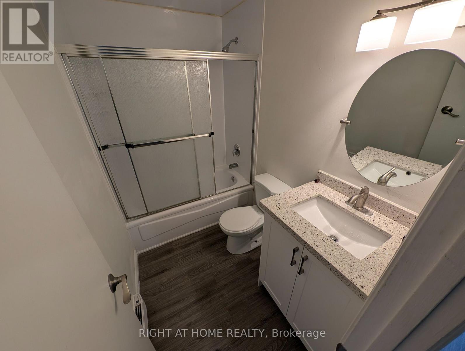 12 Hoskins Square, Brampton, Ontario  L6S 2N6 - Photo 12 - W12700862