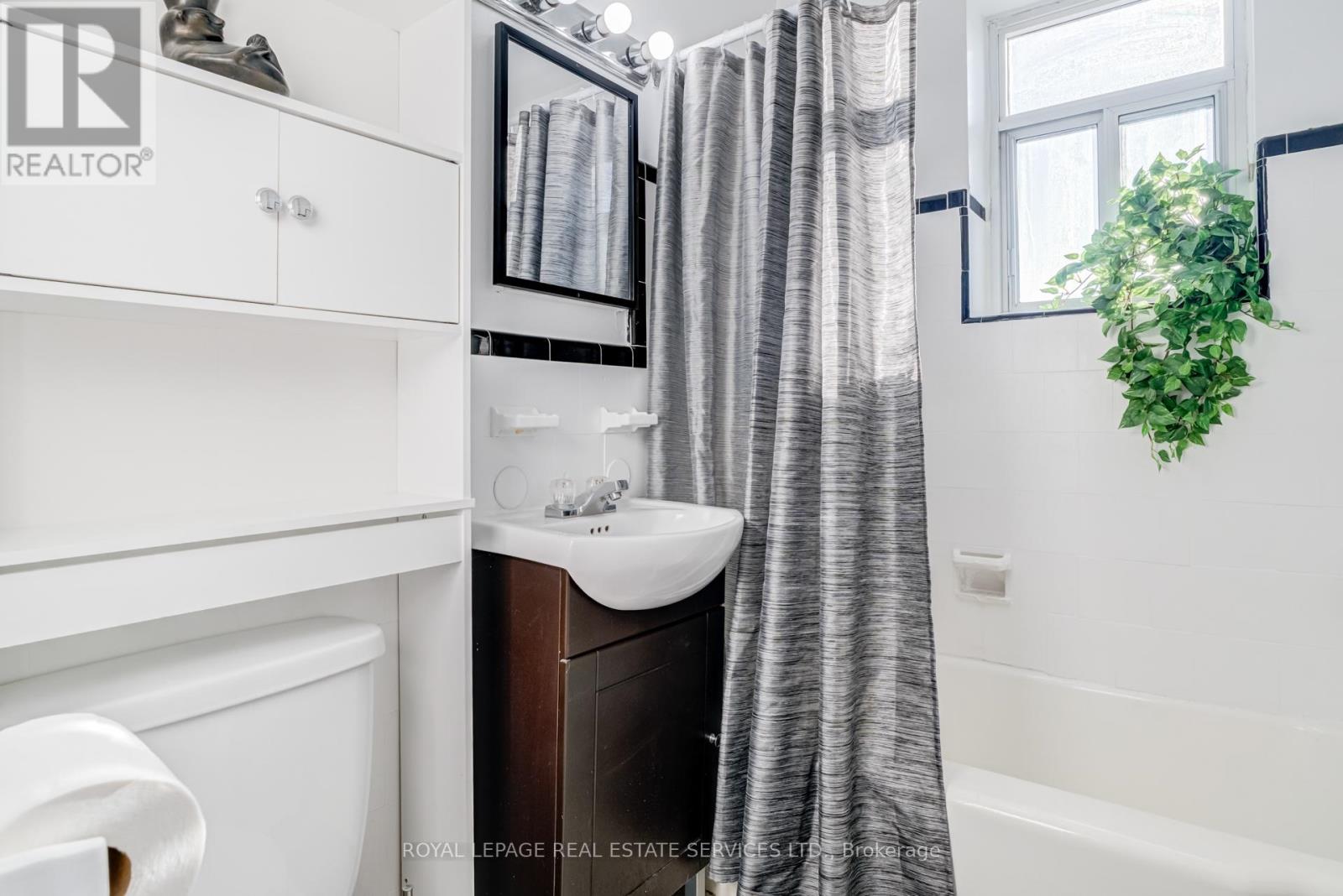 308 - 309 The Kingsway, Toronto, Ontario  M9A 3V3 - Photo 10 - W12745186