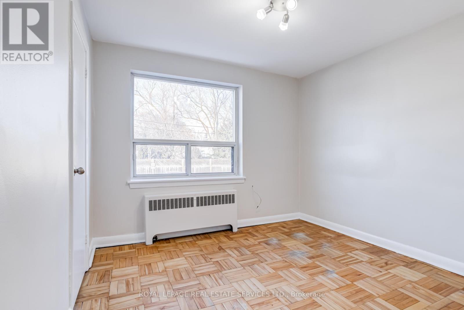 6 - 2846 Bloor Street W, Toronto, Ontario  M8X 1A9 - Photo 13 - W12745190