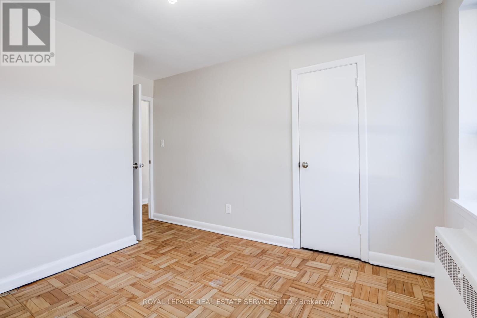 6 - 2846 Bloor Street W, Toronto, Ontario  M8X 1A9 - Photo 14 - W12745190