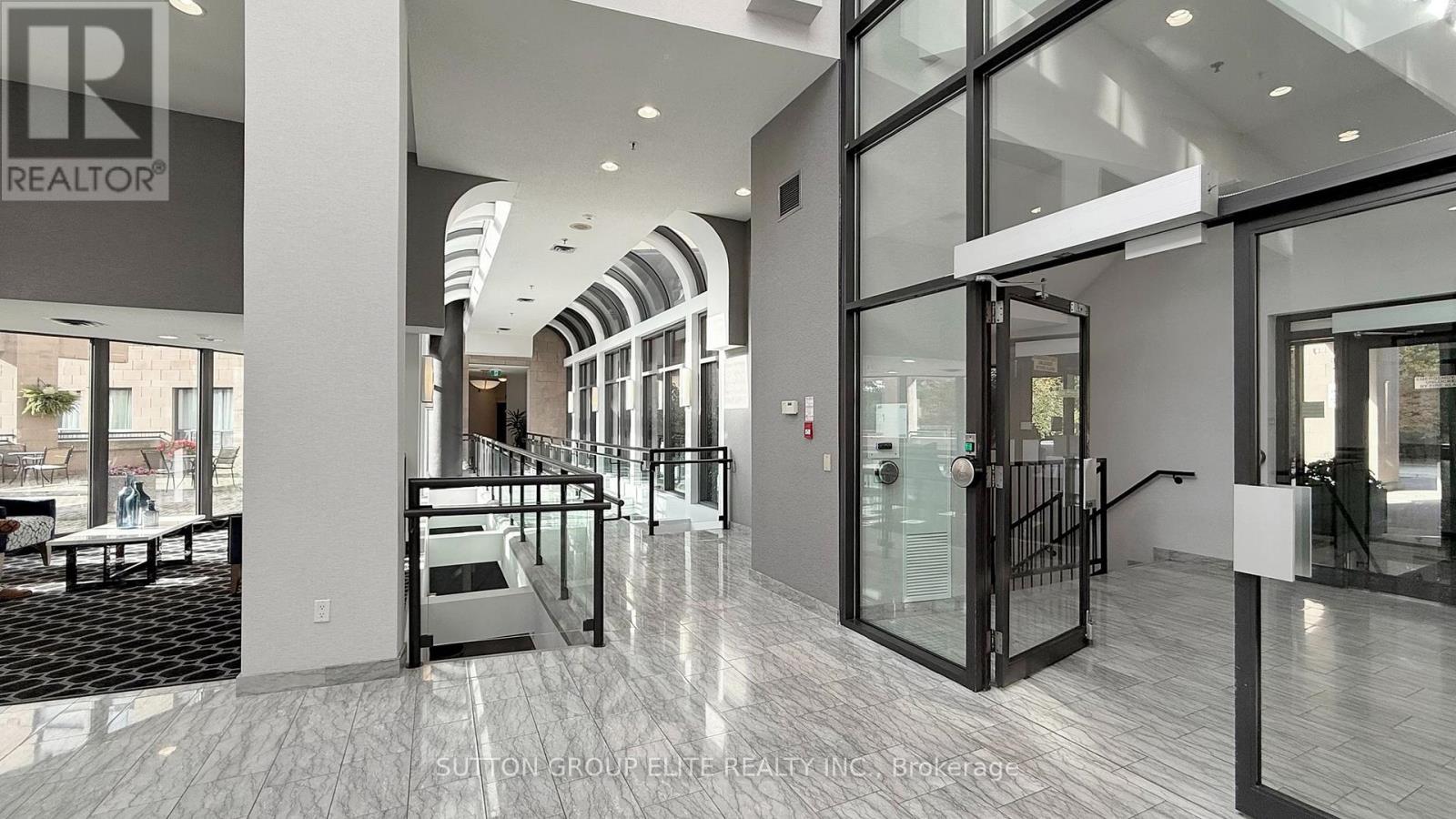 1707 - 3 Hickory Tree Road, Toronto, Ontario  M9N 3W5 - Photo 37 - W12745214