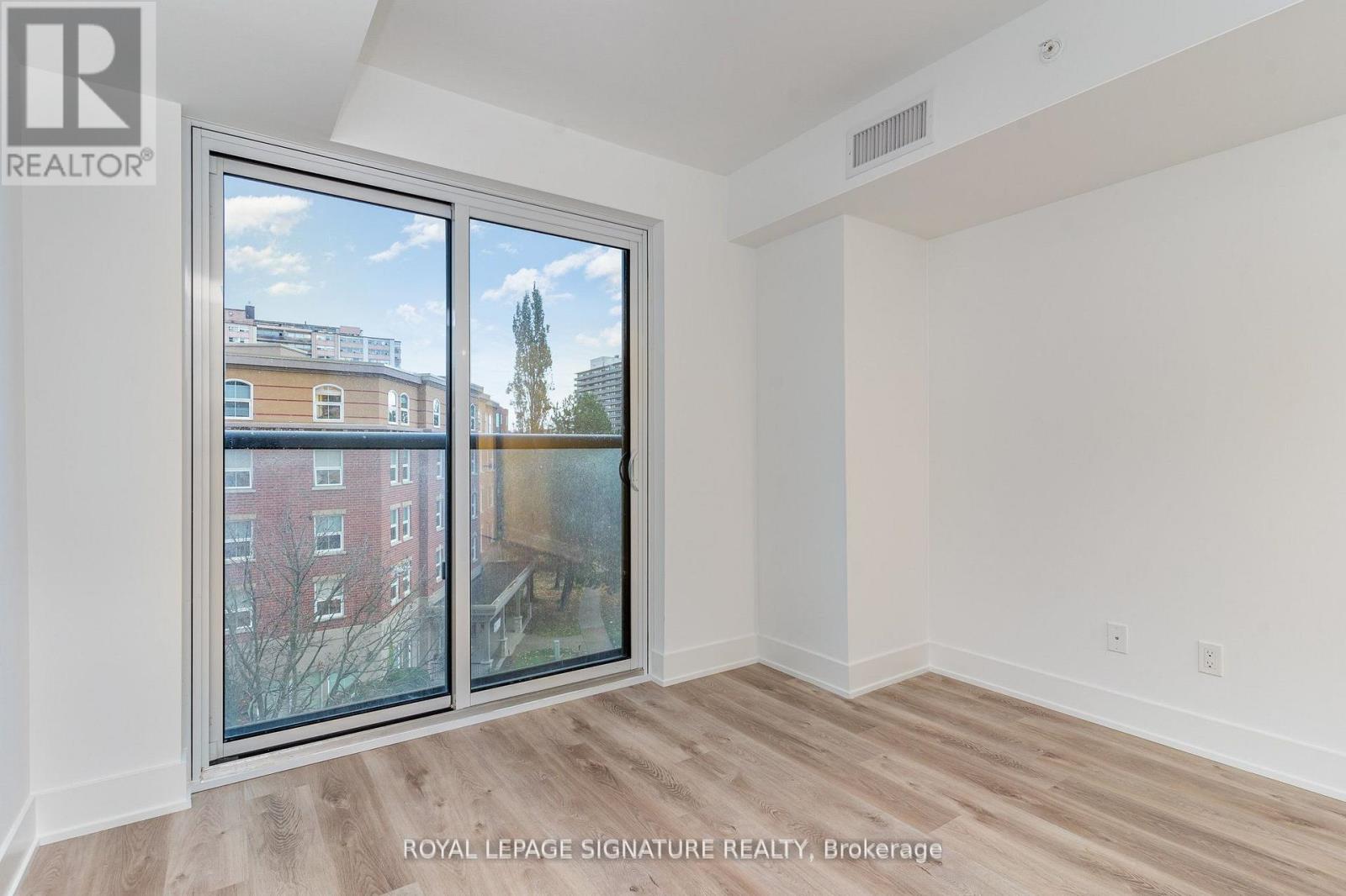 304 - 370 Martha Street, Burlington, Ontario  L7R 0G9 - Photo 19 - W12745220