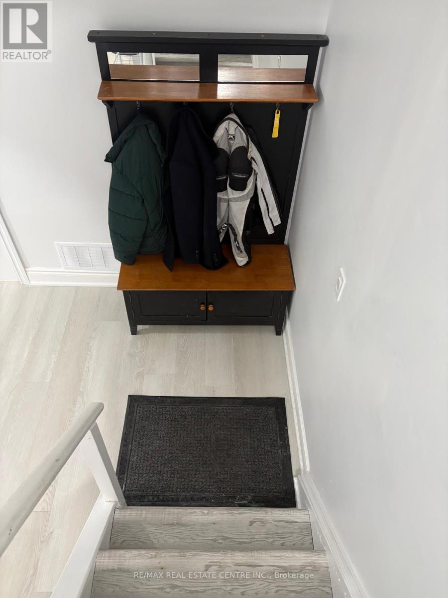 Bsmt - 1534 Chalice Crescent, Mississauga, Ontario  L5C 1S3 - Photo 4 - W12745222