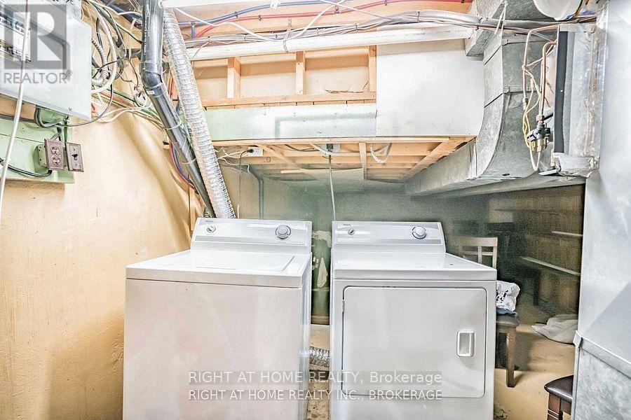 12 Deloraine Drive, Brampton, Ontario  L6T 1T4 - Photo 24 - W12745228