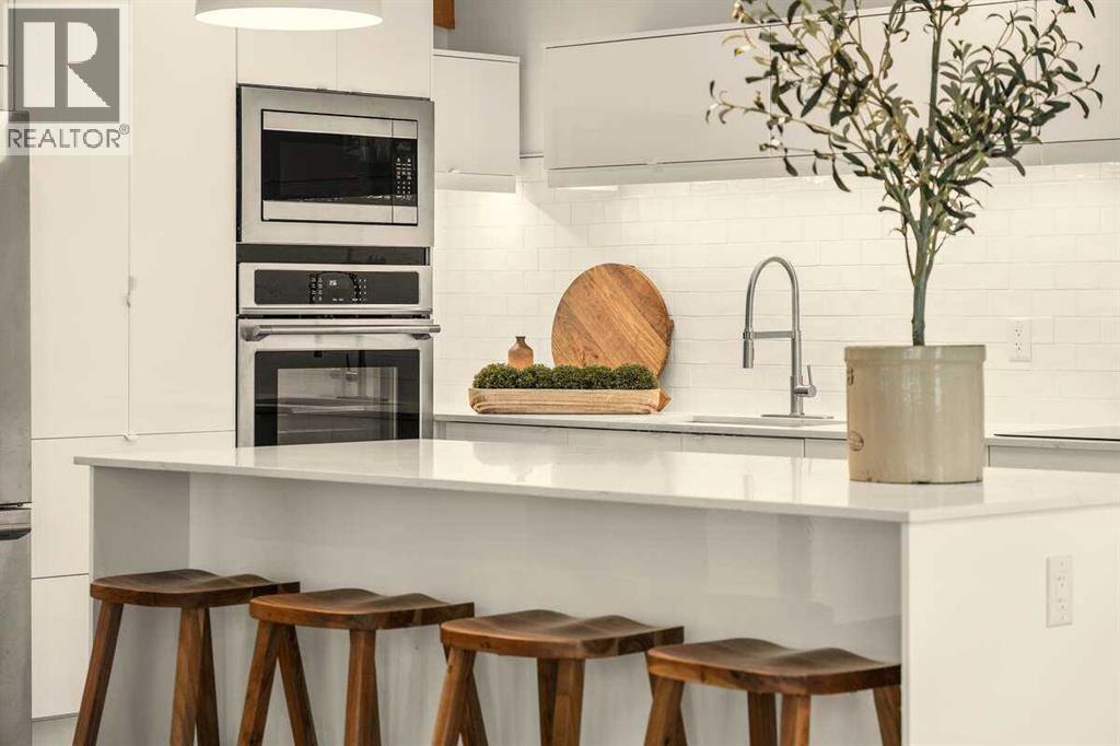 2724 Crawford Road Nw, Calgary, Alberta  T2L 1E1 - Photo 18 - A2263894