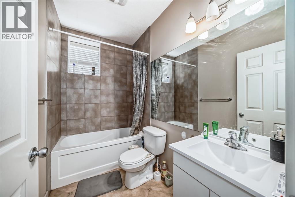 226 Saddlebrook Circle Ne, Calgary, Alberta  T3J 0K2 - Photo 21 - A2281263