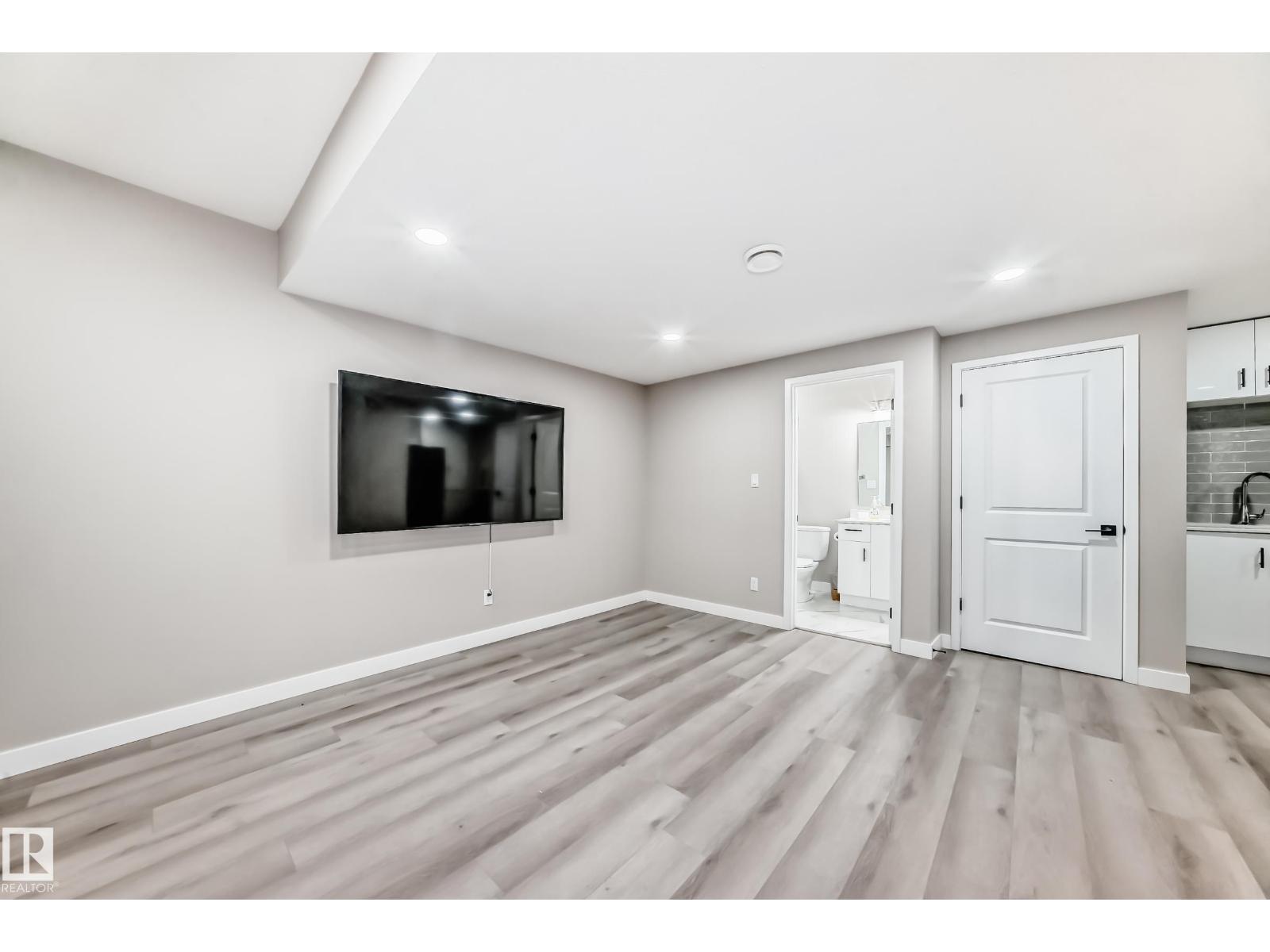 4930 Hawthorn Pl Sw, Edmonton, Alberta  T6X 3A8 - Photo 34 - E4471572