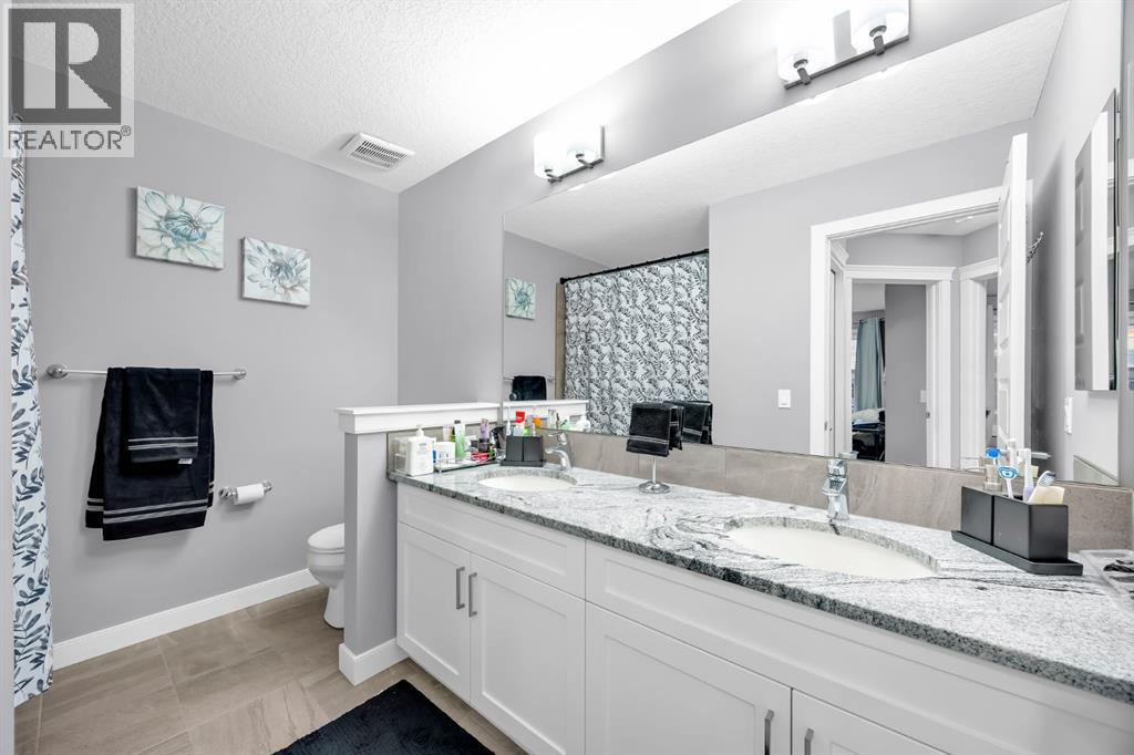 161 Ravenstern Crescent Se, Airdrie, Alberta  T4A 0W3 - Photo 38 - A2279710