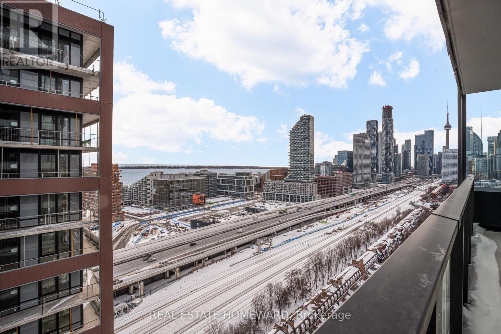 2104 - 35 Parliament Street, Toronto, Ontario  M5A 1G1 - Photo 36 - C12745252