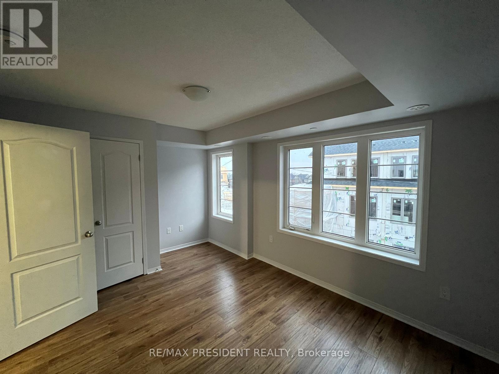 2735 Deputy Minister Path, Oshawa, Ontario  L1L 0M7 - Photo 6 - E12745268